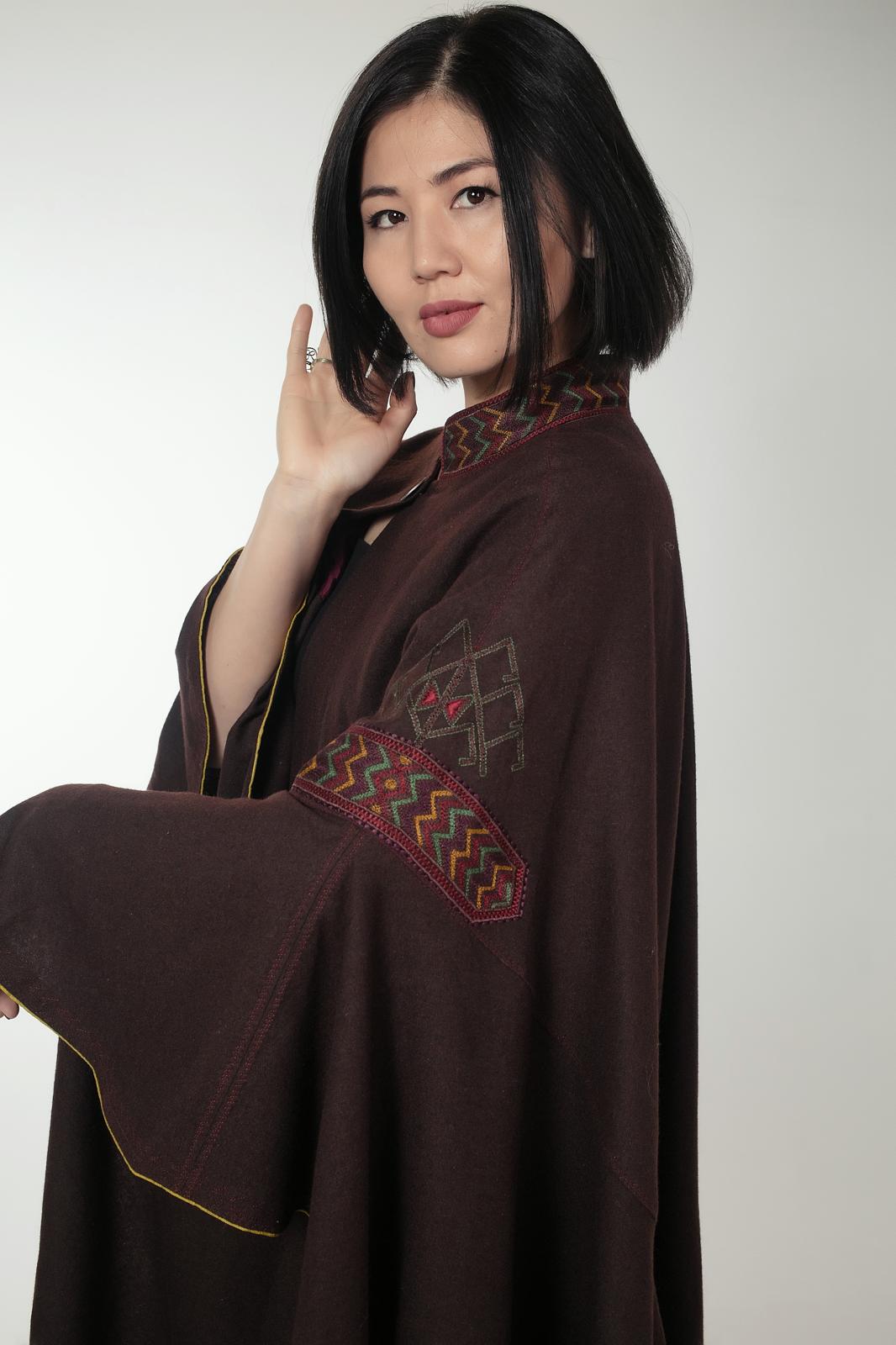 Nomad pure wool cape