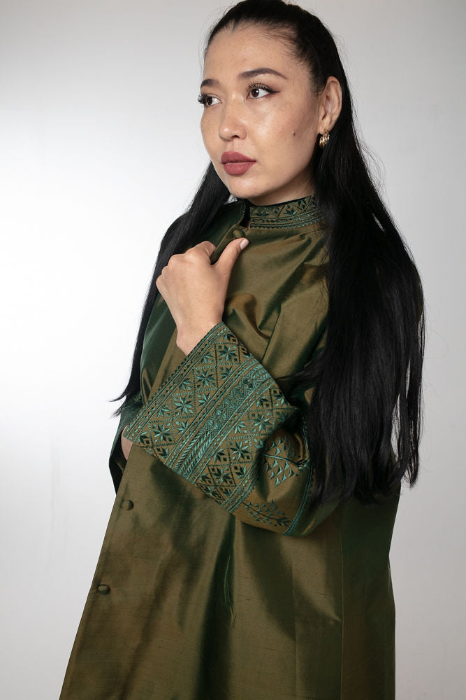 Verde Oliva Silk Overcoat